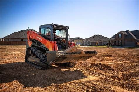 Performance Meets Technology in New Kubota Construction Equipment